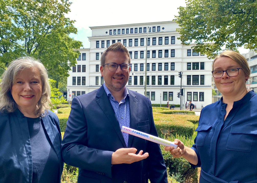 Wechsel im FDP-Fraktion-Wandsbek-Team: Dr. Petra Haunhorst geht – Finn Ole Ritter kommt