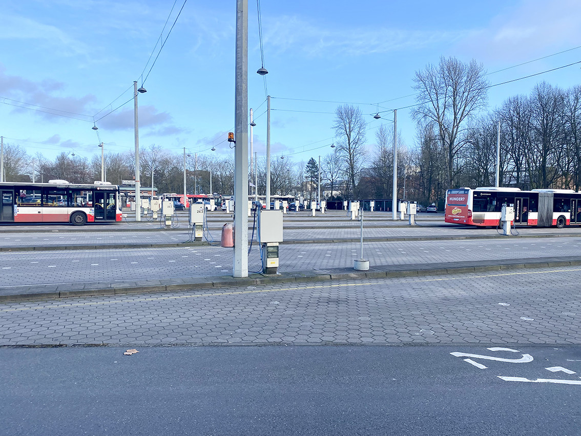 FDP-Fraktion Wandsbek: Wohnen auf dem Busbahnhof – Vision oder Zukunft?